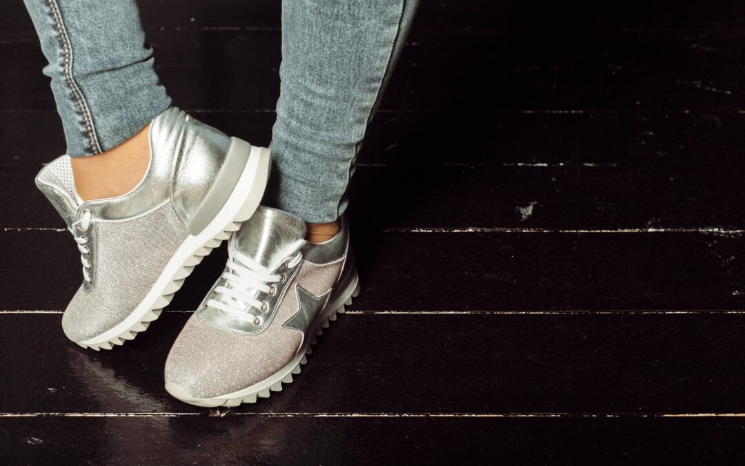 Baskets femme : la touche mode pour un look stylé et confortable